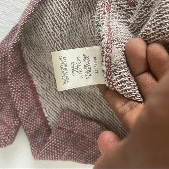 Max Studio Women’s Size XS Maroon Textured Hoodie Pullover Long Sleeve Top - Picture 4 of 5